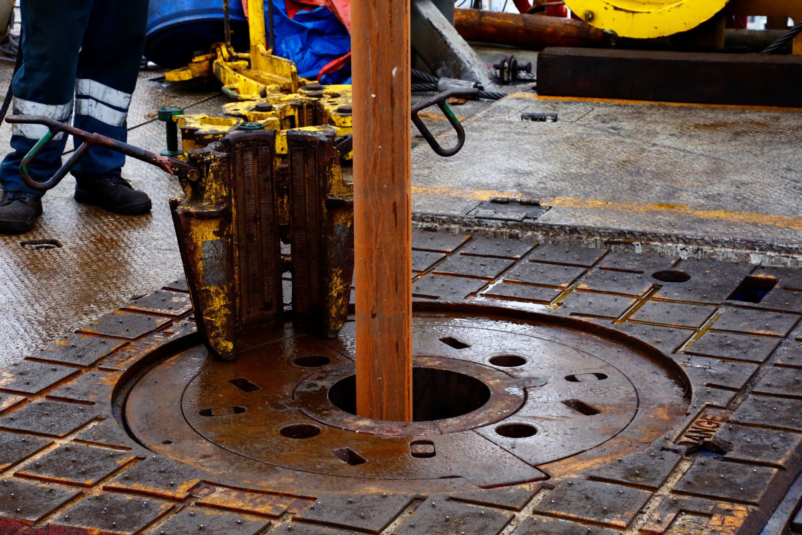 Drill pipe slips