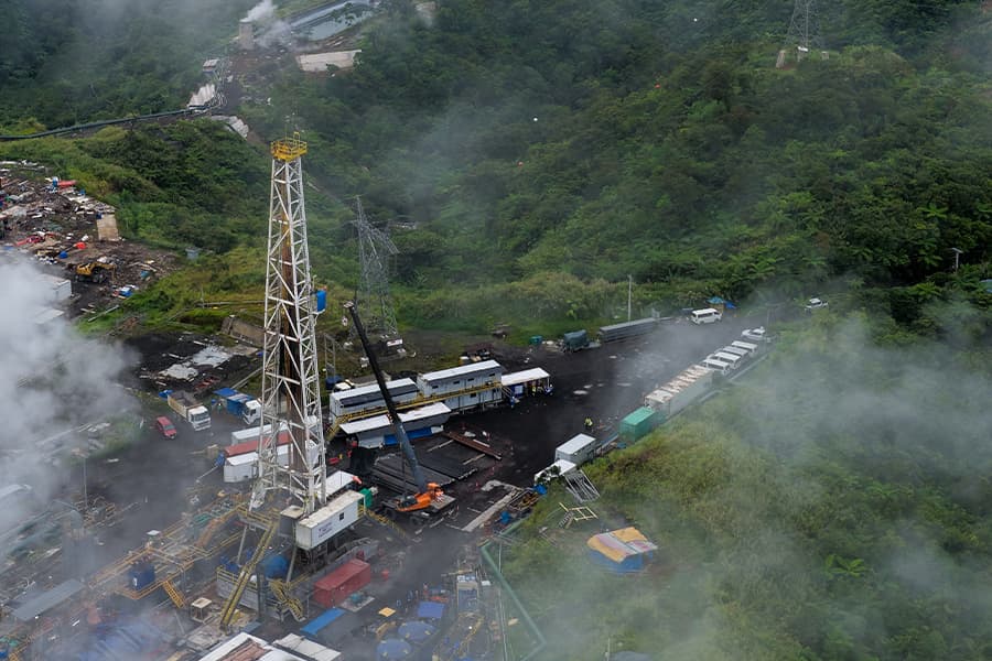 Defender drilling rig
